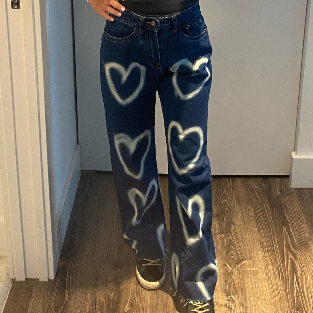 Jeans with grafitti hearts